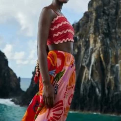 Farm Rio women Wrap Crop Top in Red -Farm Rio Sales 5b463530259c475bbc5698e1ee98518f 12873362 71ef 493e 85b9 c296ad60ec4c 1080x