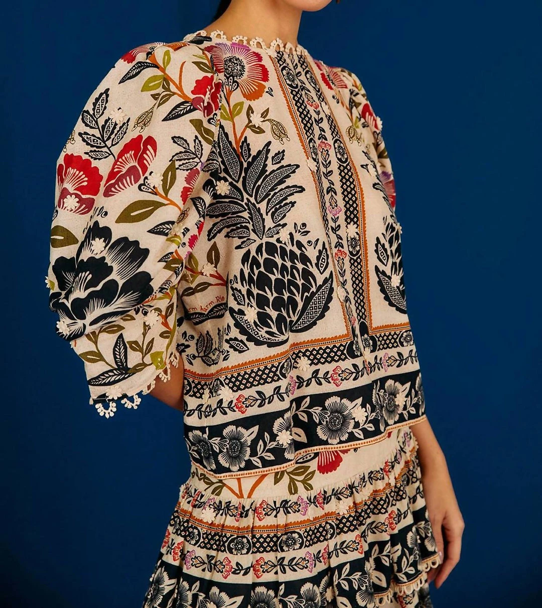 Farm Rio women Romantic Blouse in Garden 4 Farm Rio women Romantic Blouse in Garden - Image 2